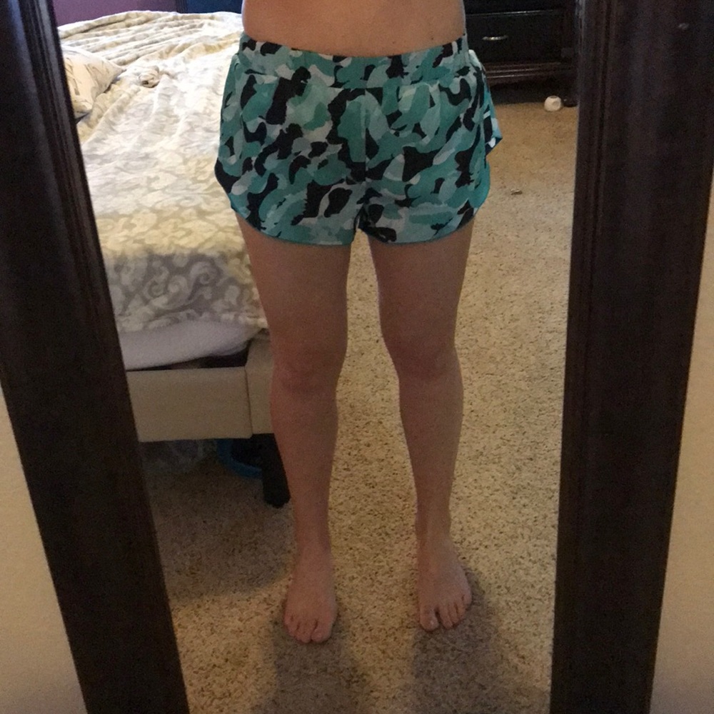 Running shorts - Picture 4 of 5
